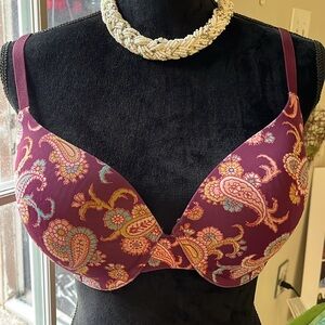 Victoria’s Secret Floral Paisley Underwire Bra size large 36D Demi-buste
